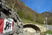 17 Parcheggio auto presso il campo sportivo